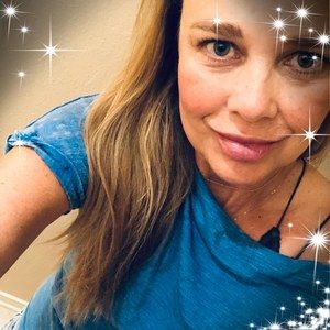 Meet your Posher, Katina